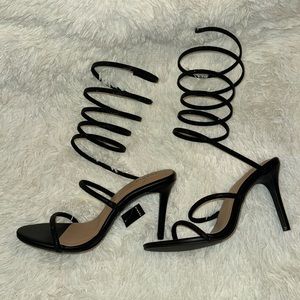 Lace Up Embroidered Heel Sandal